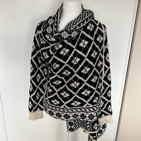 Oversized one-size Jacket - Picture 2 of 6